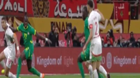 猛龙加时险负掘金，公牛逆风逆袭灰熊成功